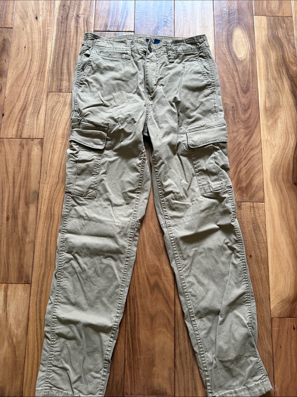 Men's American Eagle Cargo Pants in Tan - Durable Everyday Utility-Flex
